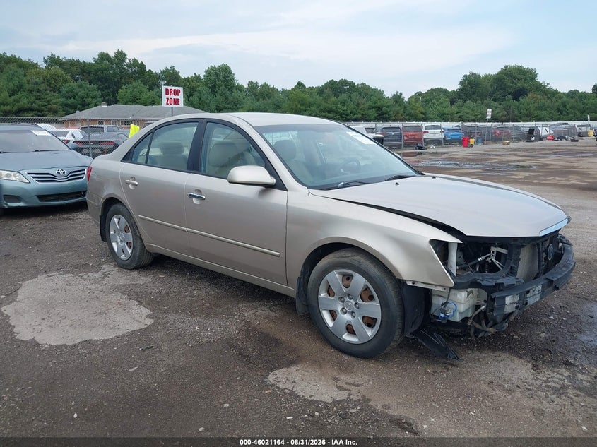 2010 HYUNDAI SONATA auction photo 1
