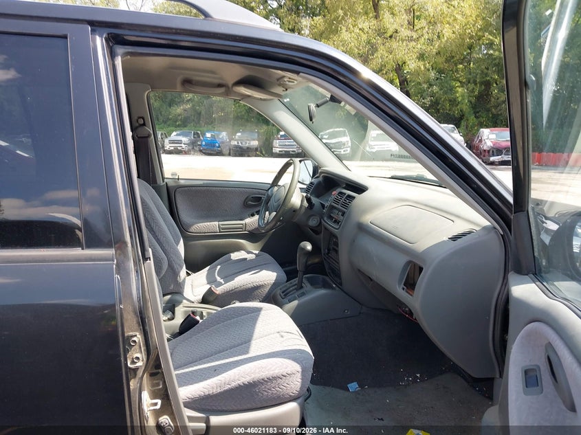 2001 SUZUKI GRAND VITARA auction photo 5