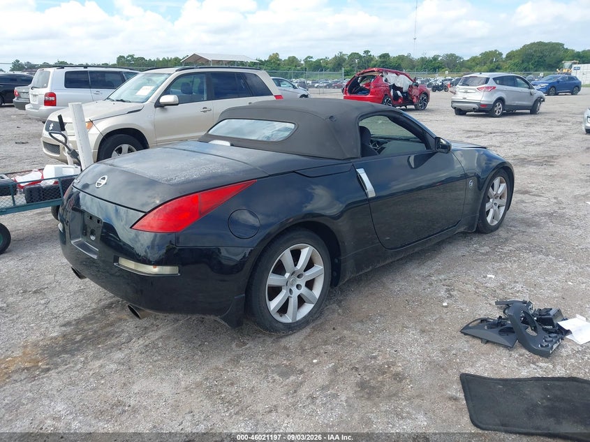 2005 NISSAN 350Z auction photo 4