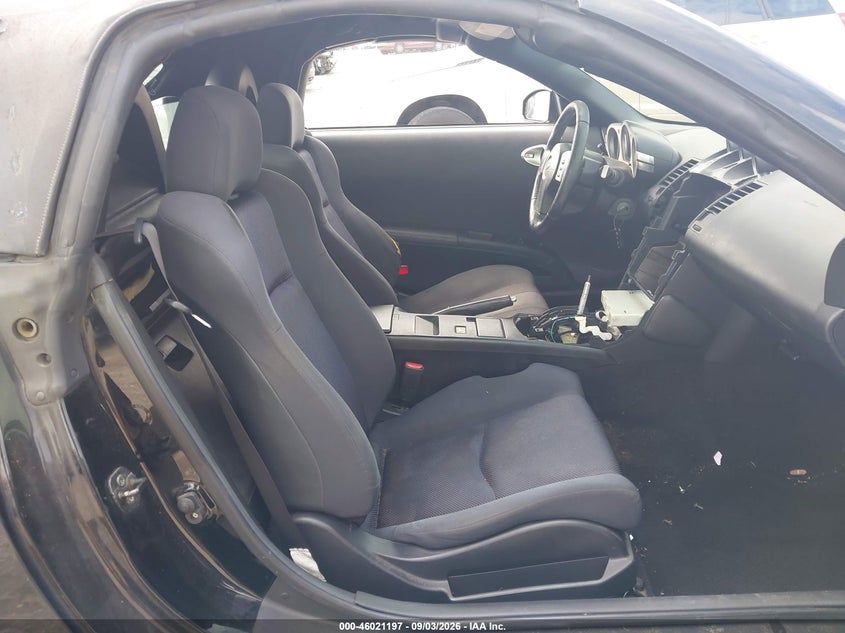 2005 NISSAN 350Z auction photo 5