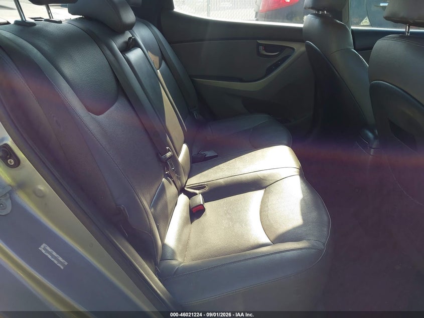 2011 HYUNDAI ELANTRA auction photo 8