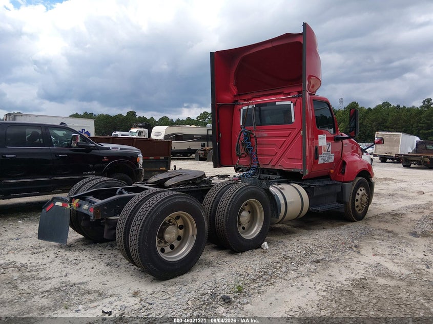 2020 INTERNATIONAL LT auction photo 4