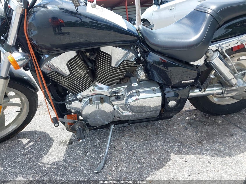 2004 HONDA VTX1300 auction photo 8
