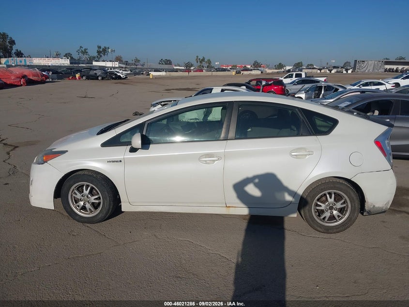 TOYOTA PRIUS 2011 VIN JTDKN3DUXB1369034