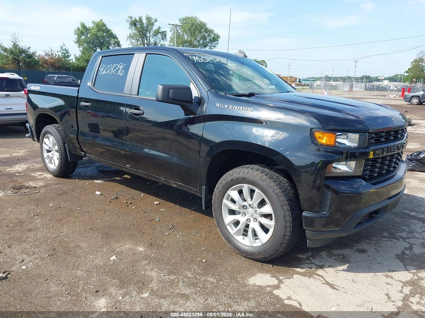 Vin: 1gcuybef2lz357814, lot: 46520687, chevrolet silverado 1500 4wd  short bed custom 2020 img_1