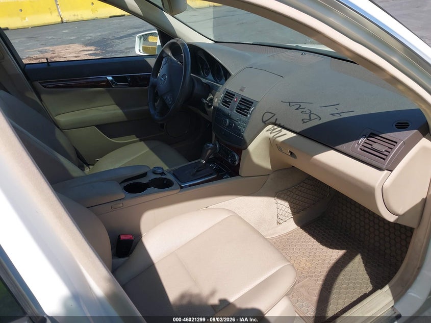 2011 MERCEDES-BENZ C 300 auction photo 5