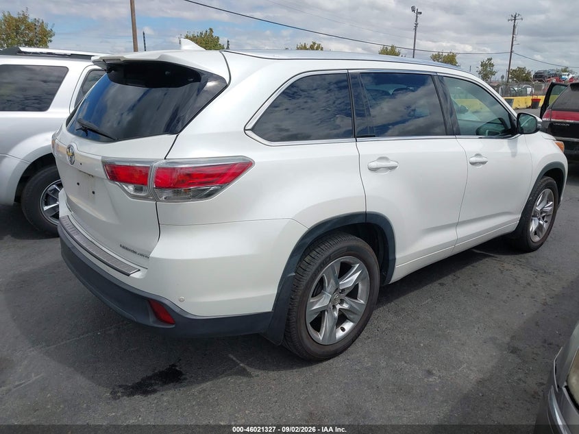 2015 TOYOTA HIGHLANDER auction photo 4