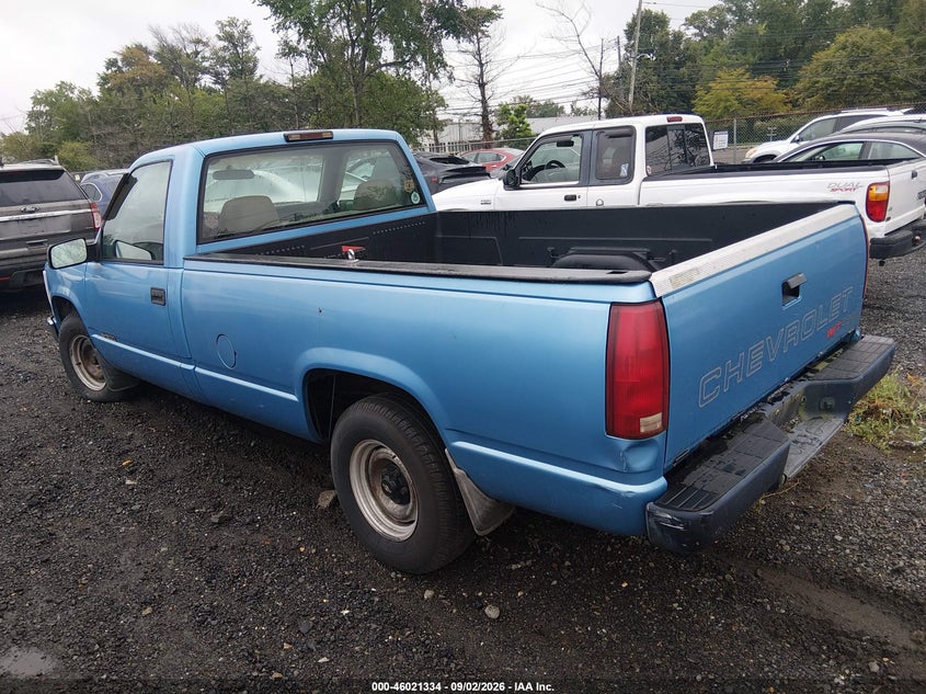 1997 CHEVROLET C1500 auction photo 3