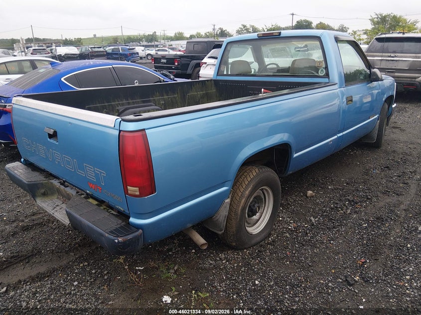 1997 CHEVROLET C1500 auction photo 4
