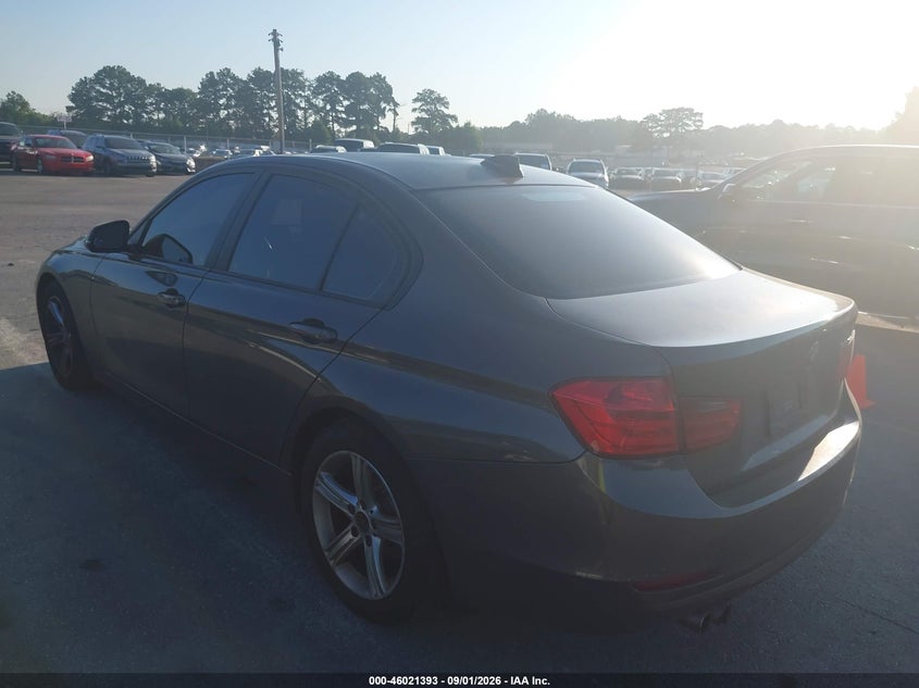 2013 BMW 328I auction photo 3