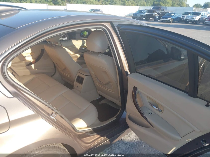 2013 BMW 328I auction photo 8
