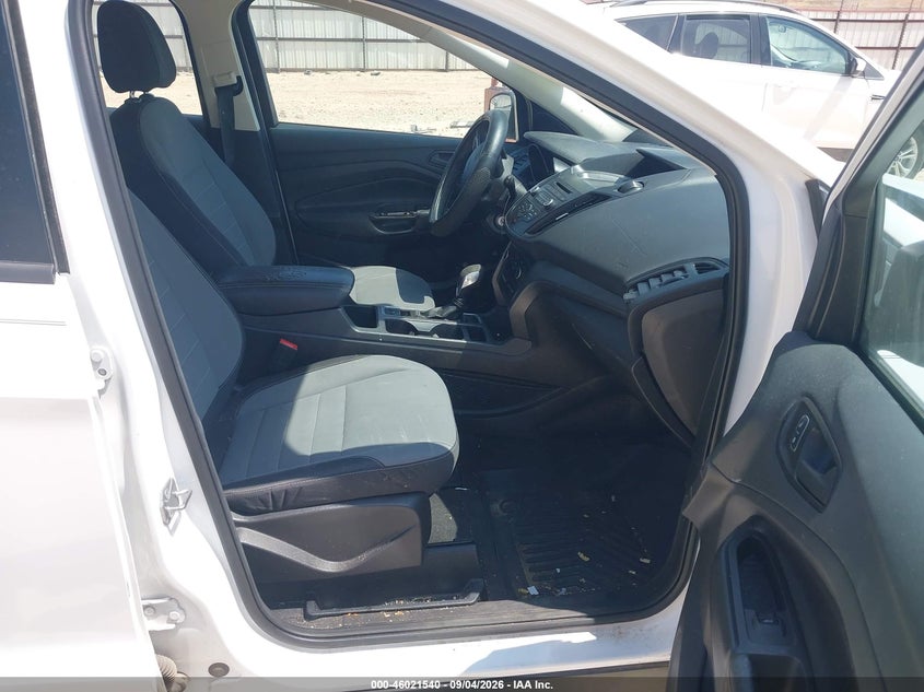 2017 FORD ESCAPE auction photo 5