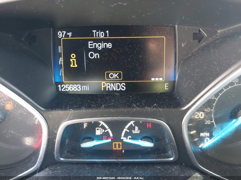 2017 FORD ESCAPE auction photo 7