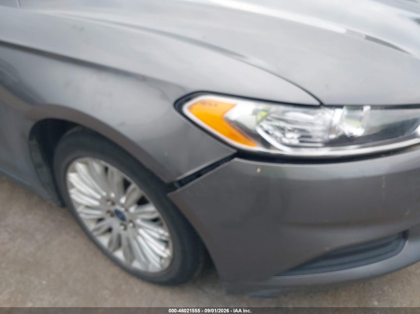 2014 FORD FUSION HYBRID auction photo 6