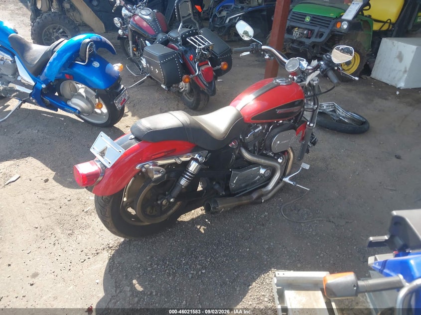 HARLEY-DAVIDSON XL1200 2010
