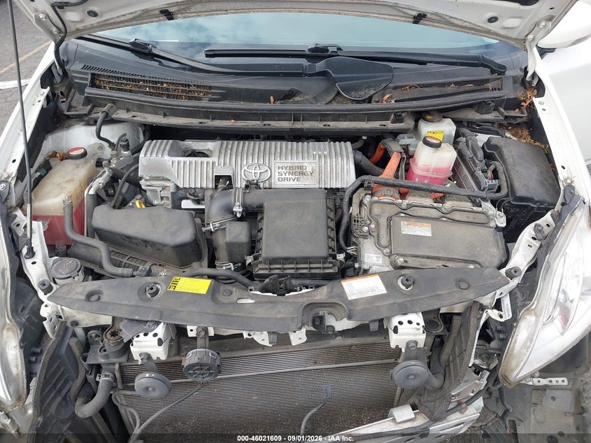 TOYOTA PRIUS - zdjęcie 10