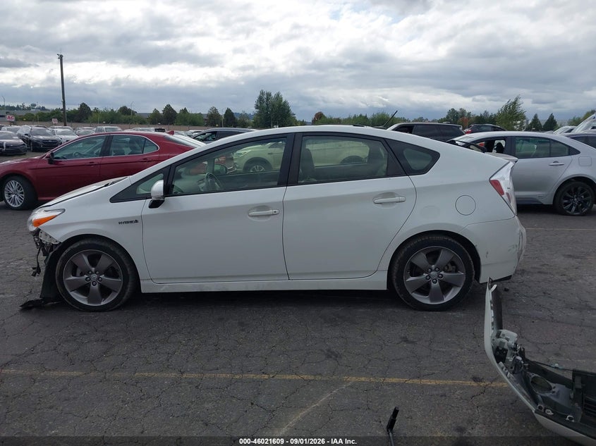 TOYOTA PRIUS - zdjęcie 15