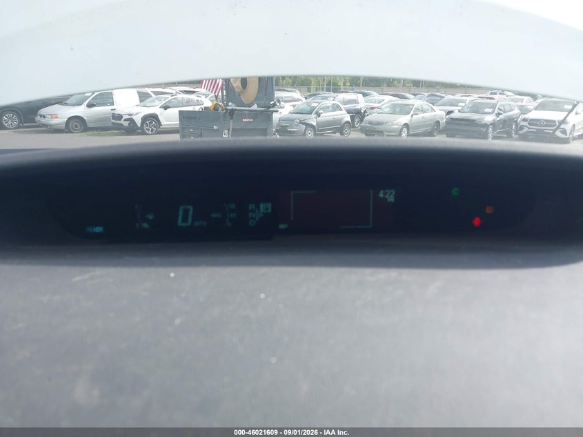 TOYOTA PRIUS - zdjęcie 7