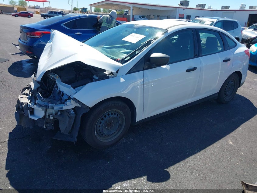 2014 Ford Focus, Front End, IAAI, VIN 1FADP3E20EL302165 — photo 2