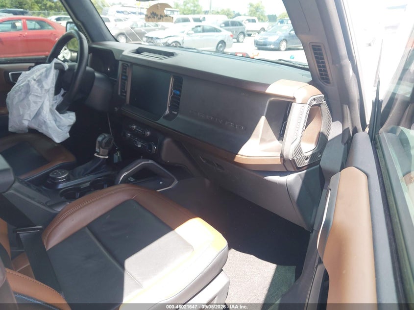 2021 FORD BRONCO auction photo 5