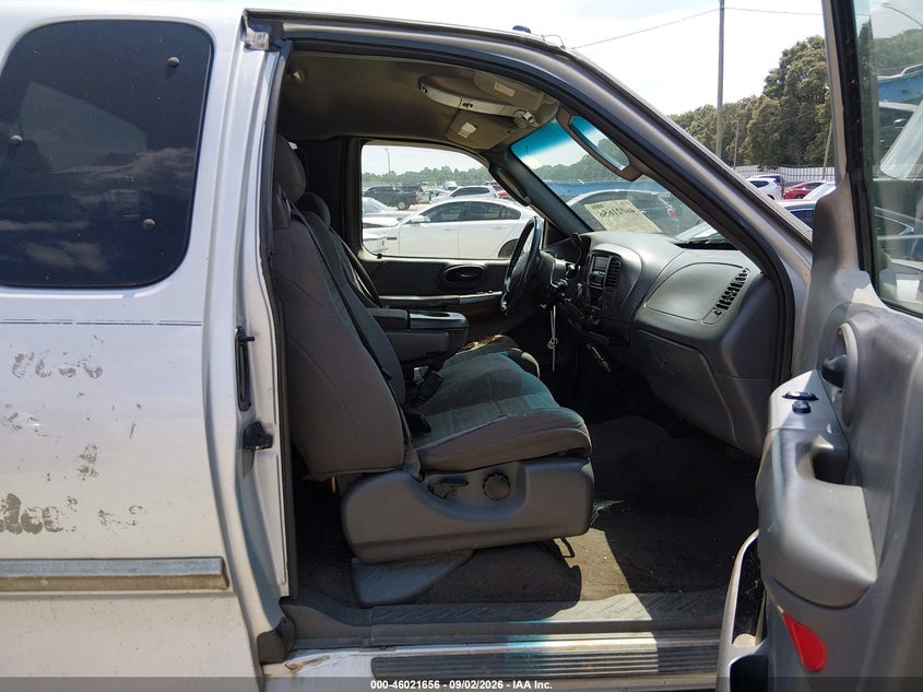 2003 FORD F-150 auction photo 5