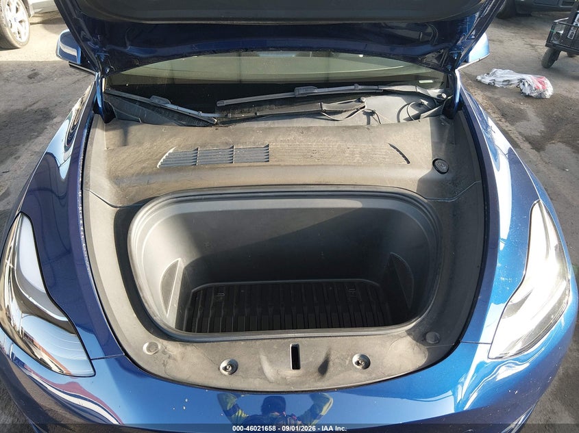 TESLA MODEL Y 2021 VIN 5YJYGDEF4MF197491