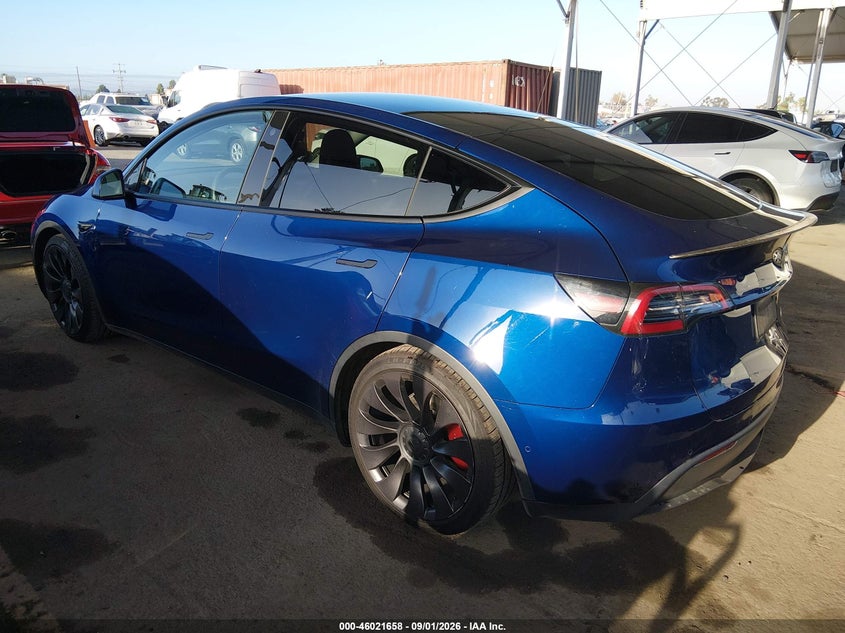 TESLA MODEL Y 2021 VIN 5YJYGDEF4MF197491