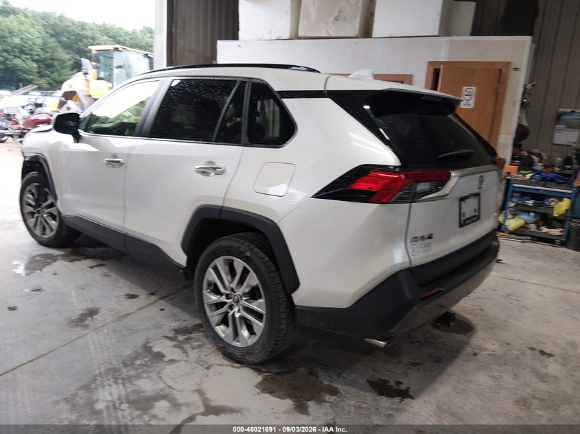 Toyota Rav4 - фото 3