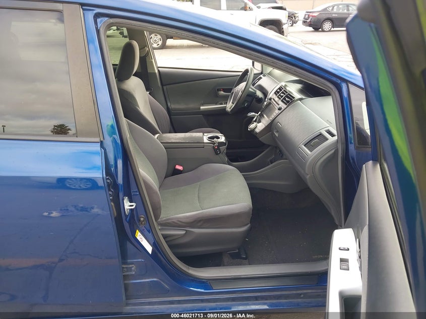 TOYOTA PRIUS V 2014 VIN JTDZN3EU5E3322841