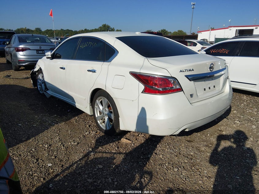 NISSAN ALTIMA 2015 VIN 1N4AL3AP5FC143998