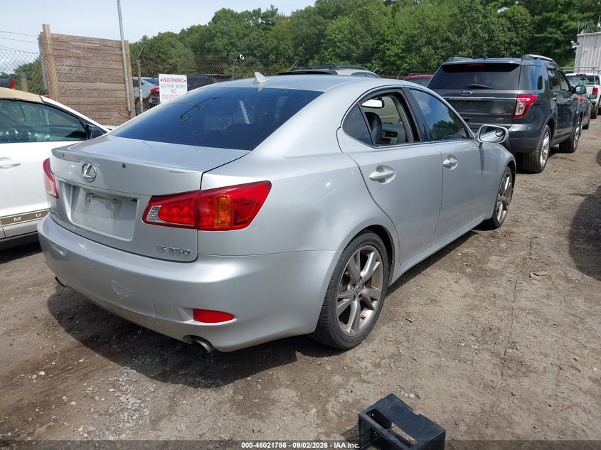 2010 LEXUS IS 250 auction photo 4