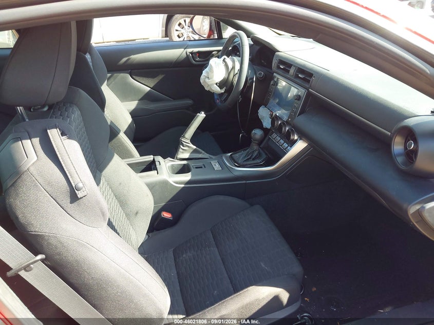 2025 TOYOTA GR86 auction photo 5