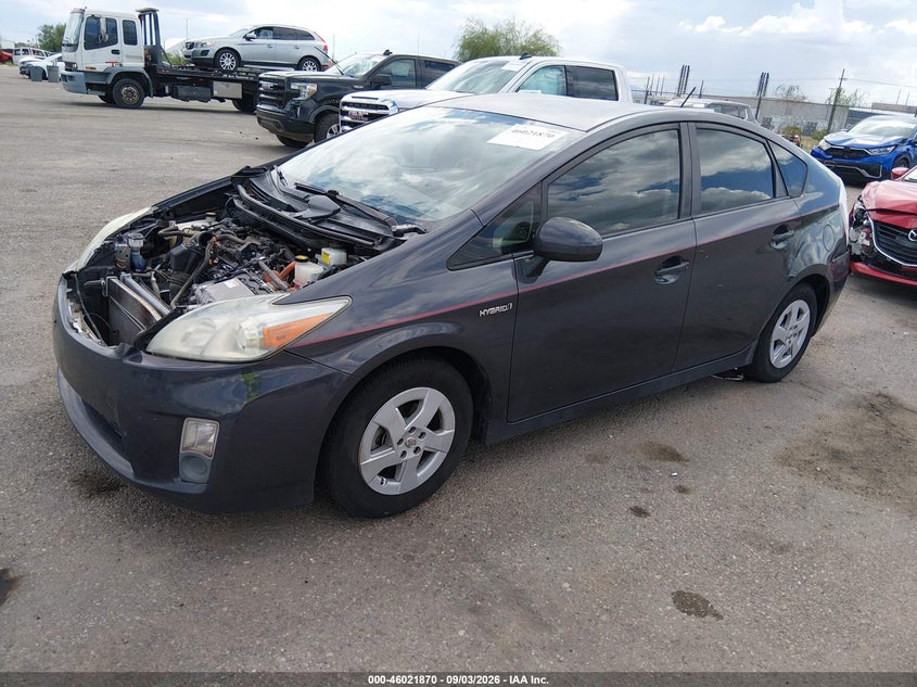 2011 TOYOTA PRIUS auction photo 2