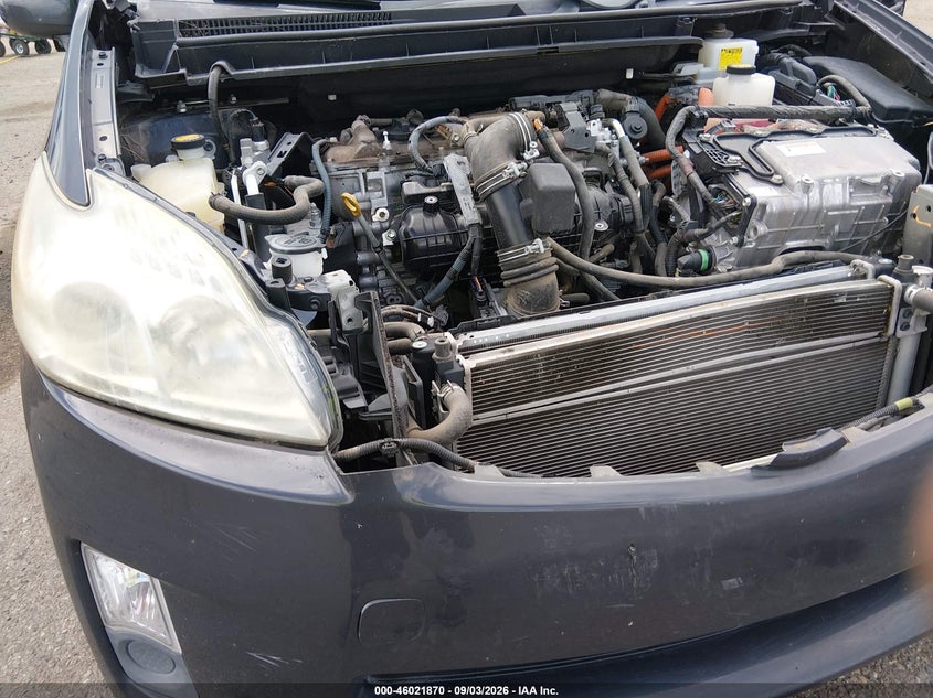 2011 TOYOTA PRIUS auction photo 6