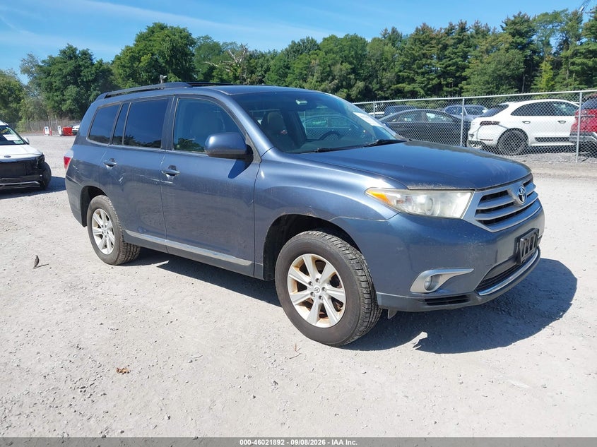 2011 TOYOTA HIGHLANDER auction photo 1