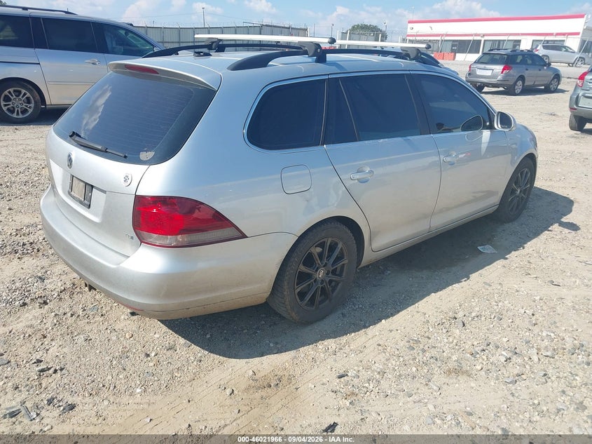 2011 VOLKSWAGEN JETTA SPORTWAGEN auction photo 4