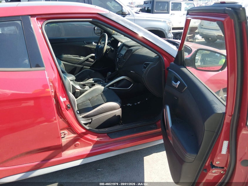 2016 HYUNDAI VELOSTER auction photo 5