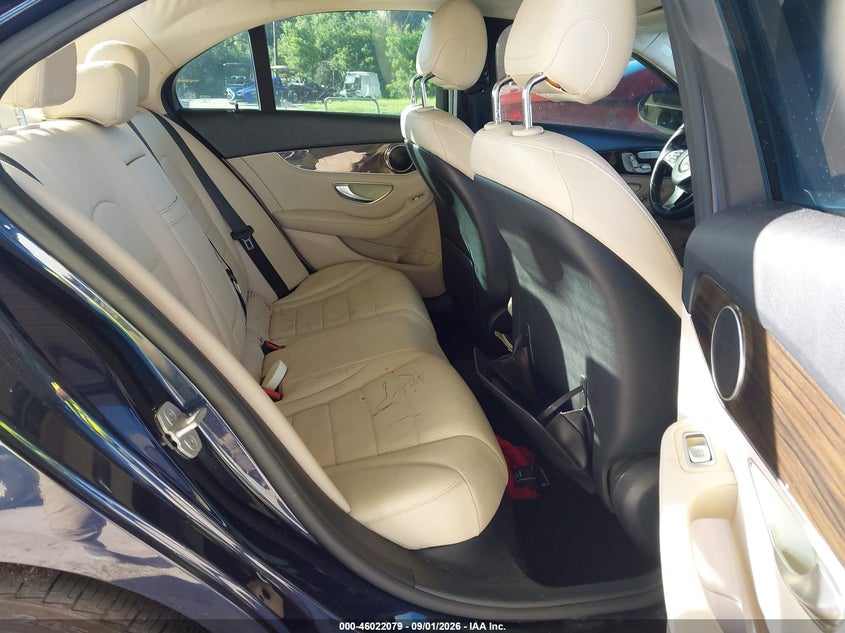 2015 MERCEDES-BENZ C 300 auction photo 8