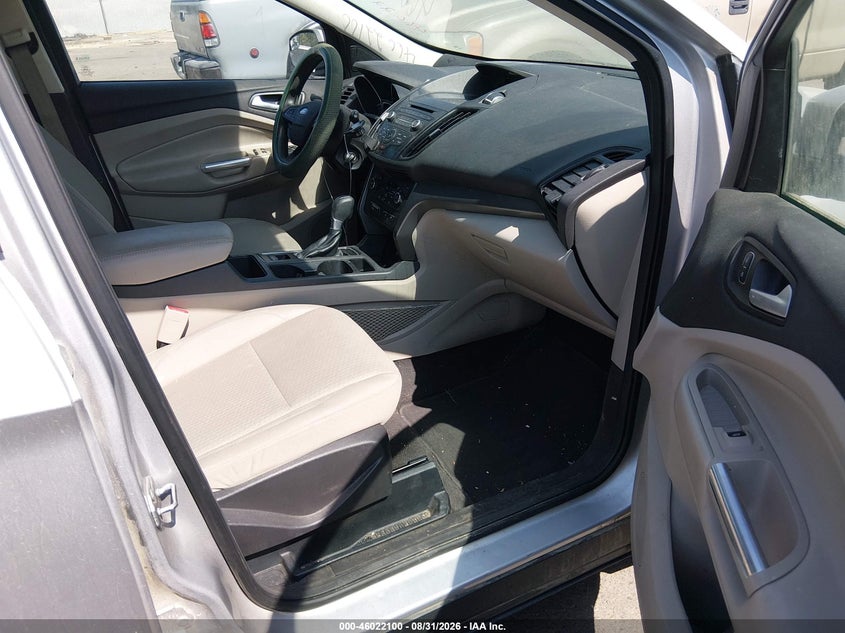 2017 FORD ESCAPE auction photo 5