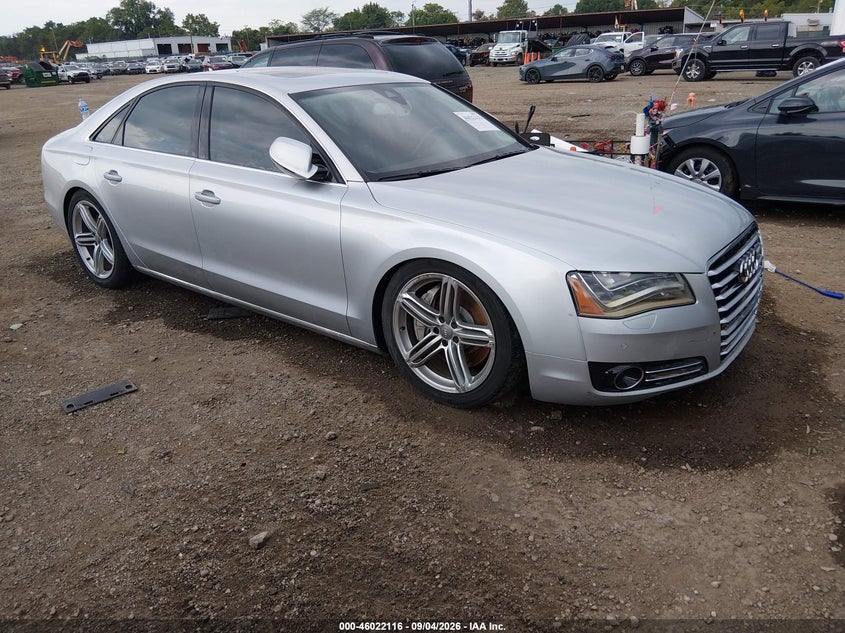 2013 AUDI A8 auction photo 1