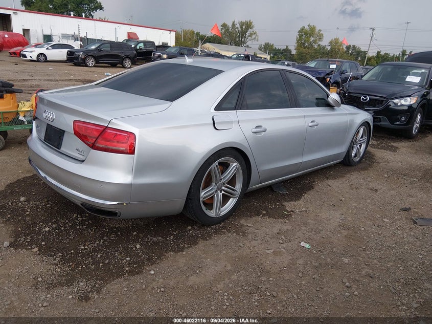 2013 AUDI A8 auction photo 4