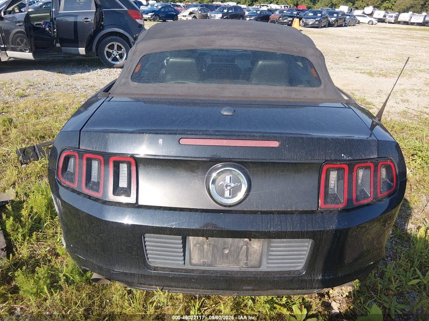 2014 FORD MUSTANG V6 PREMIUM · Фото 17
