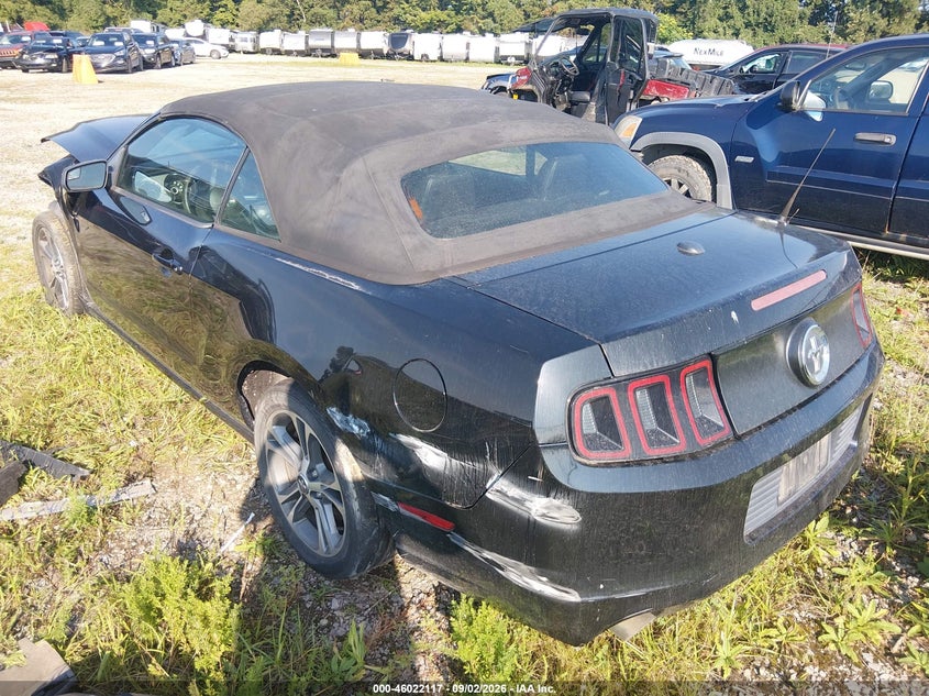 2014 FORD MUSTANG V6 PREMIUM · Фото 3