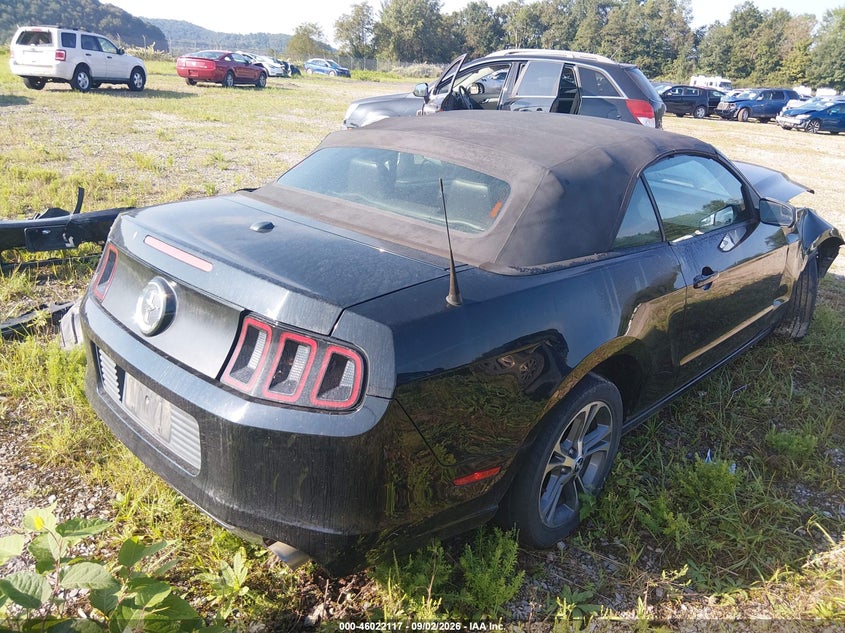 2014 FORD MUSTANG V6 PREMIUM · Фото 4
