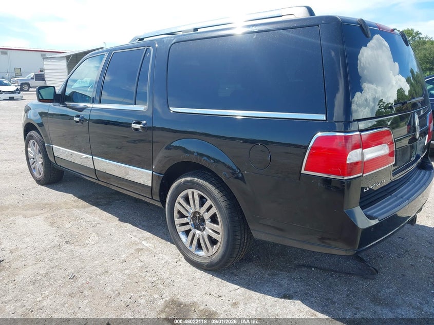 2009 LINCOLN NAVIGATOR L auction photo 3