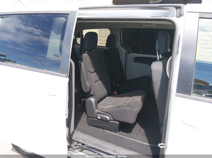 DODGE GRAND CARAVAN 2018 VIN 2C4RDGBG0JR254829