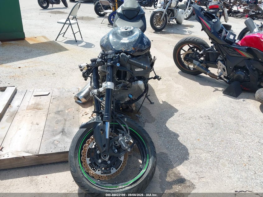 2019 KAWASAKI ZX636 auction photo 5