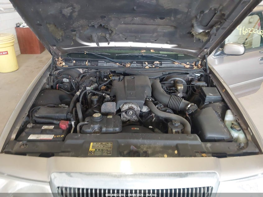 MERCURY GRAND MARQUIS 2004 VIN 2MEFM74W04X611402