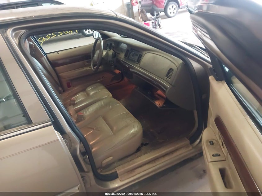 MERCURY GRAND MARQUIS 2004 VIN 2MEFM74W04X611402
