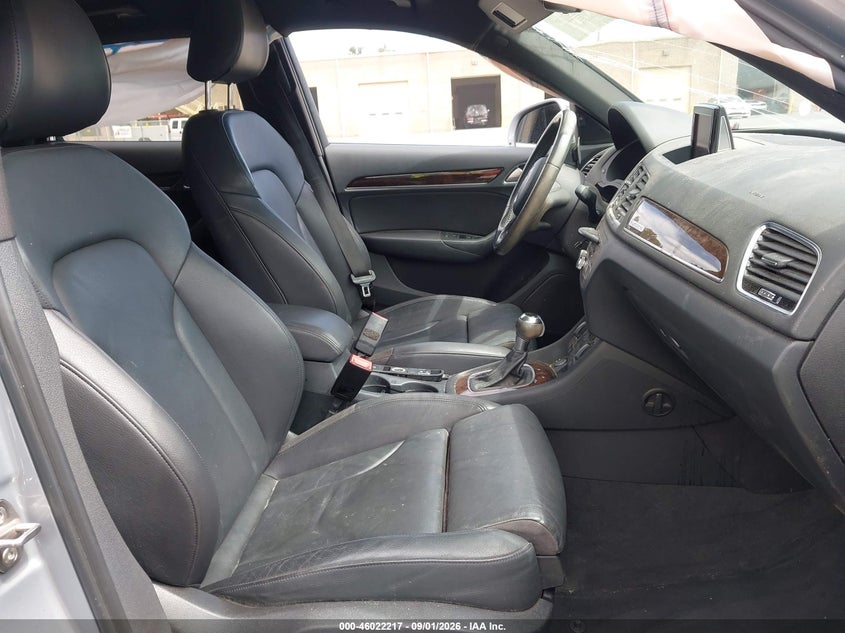 AUDI Q3 2018 VIN WA1JCCFSXJR035092